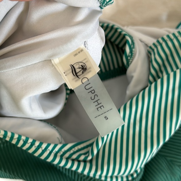 Cupshe One Piece Swimsuit, Green Striped - Size S - Picture 5 of 5